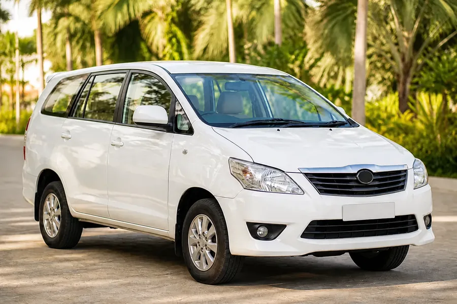 Toyota Innova MPV from Classic Cabs Kerala